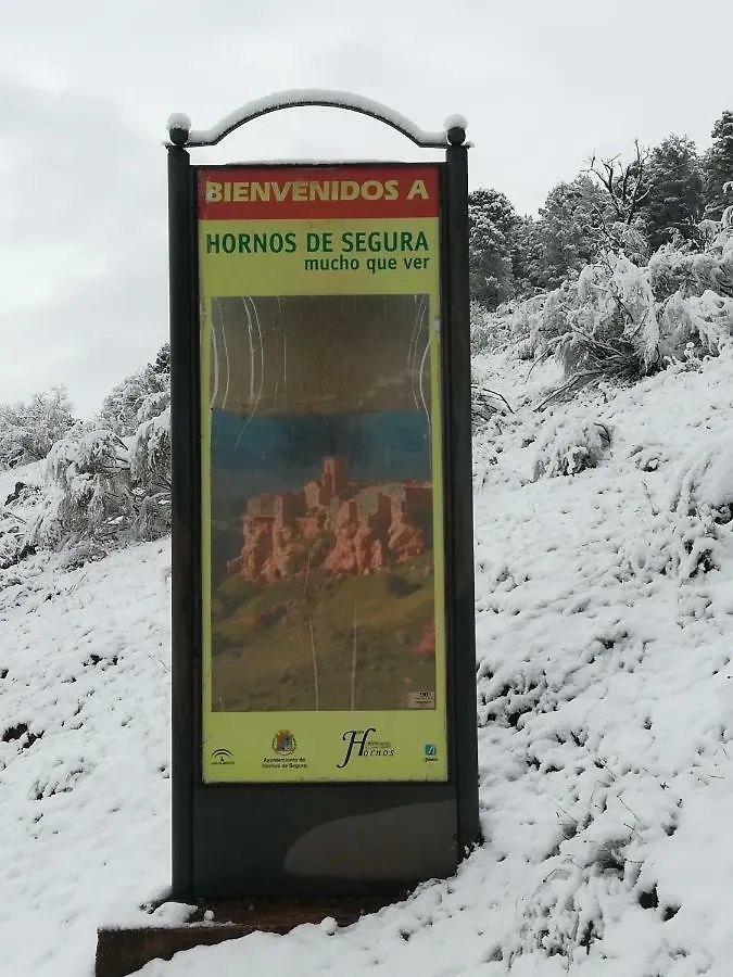 Hostal El Mirador Hornos 0*,